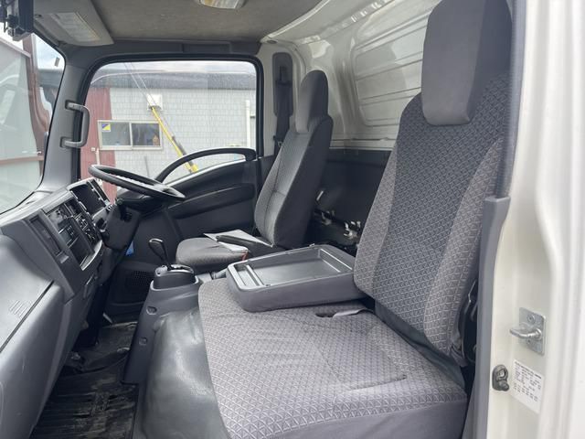 ISUZU ELF 2019