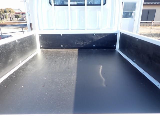 MITSUBISHI CANTER 2024