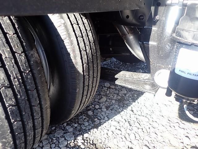 MITSUBISHI CANTER 2024