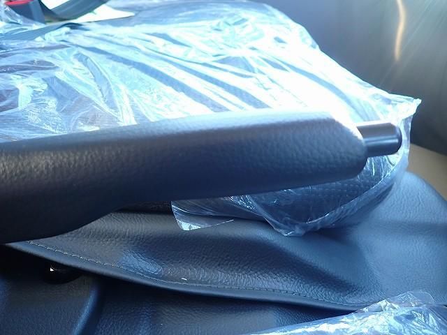 MITSUBISHI CANTER 2024