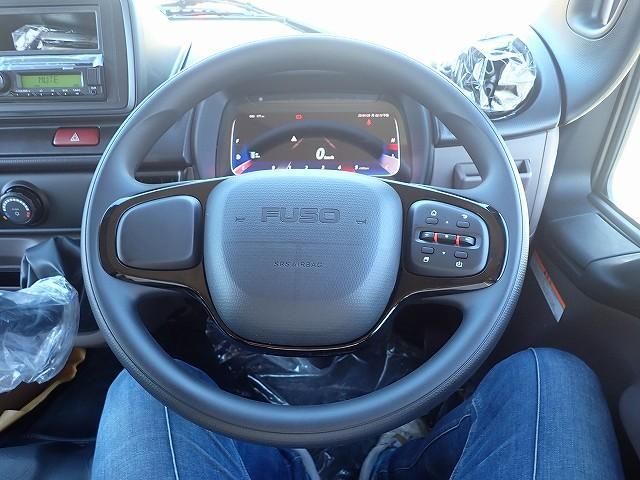 MITSUBISHI CANTER 2024