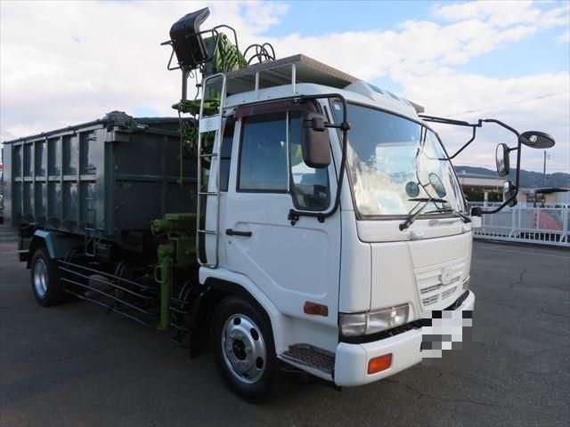 NISSAN DIESEL CONDOR 2002