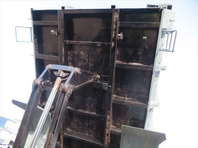 NISSAN DIESEL CONDOR 2002