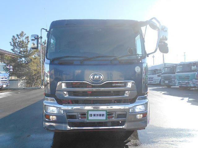 NISSAN DIESEL Quon 2014