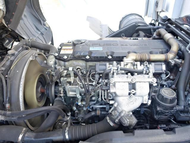 MITSUBISHI FUSOU FIGHTER 2013