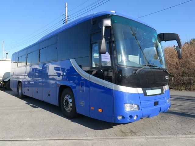 HINO S'elega 2018