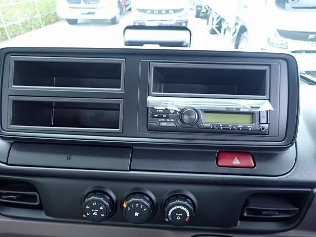 MITSUBISHI CANTER 2024