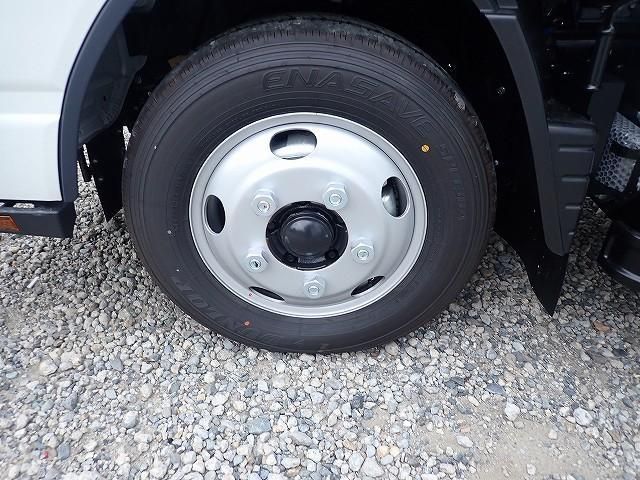 MITSUBISHI CANTER 2024