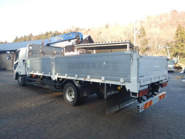 MITSUBISHI FUSOU FIGHTER 2012