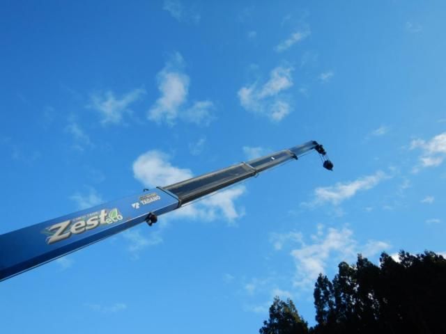 MITSUBISHI FUSOU FIGHTER 2012