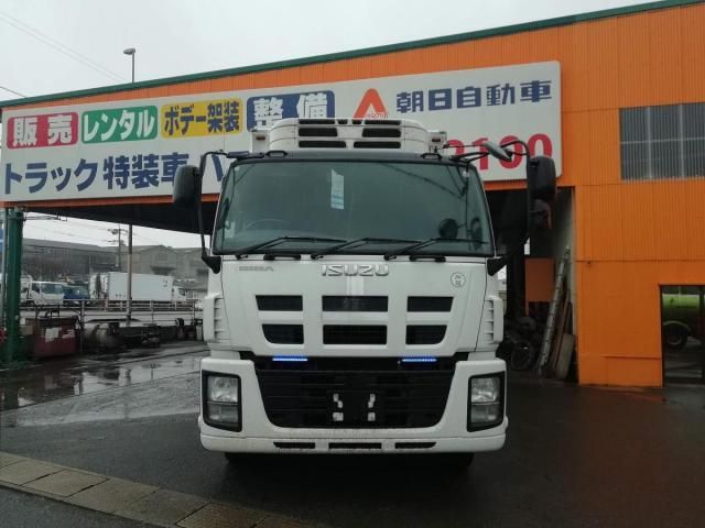 ISUZU GIGA 2012