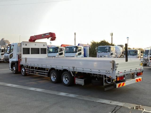 MITSUBISHI FUSOU SUPER GREAT 2024