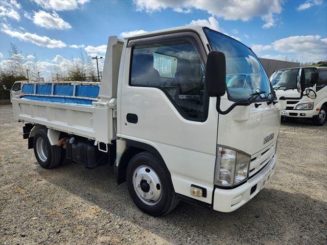 ISUZU ELF 2014