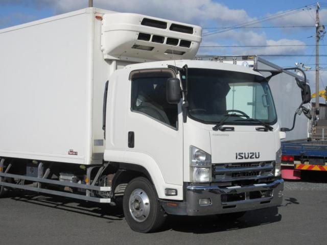 ISUZU FORWARD 2014