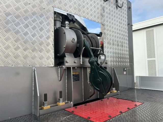 NISSAN DIESEL BigThumb 2004