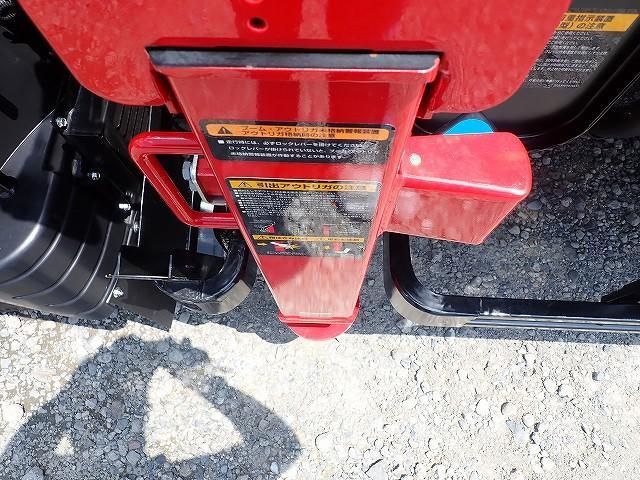 MITSUBISHI CANTER 2025