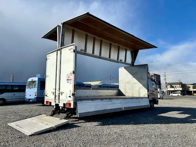 MITSUBISHI FUSOU FIGHTER 2016