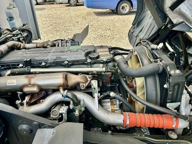 MITSUBISHI FUSOU FIGHTER 2016