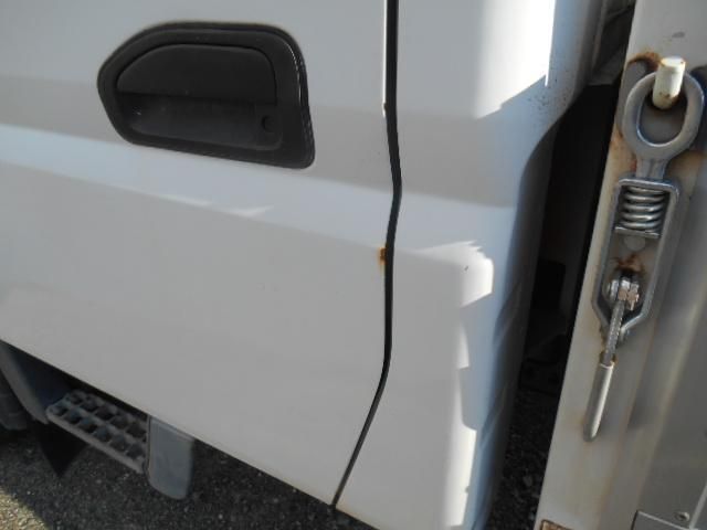 MITSUBISHI CANTER GUTS 2006