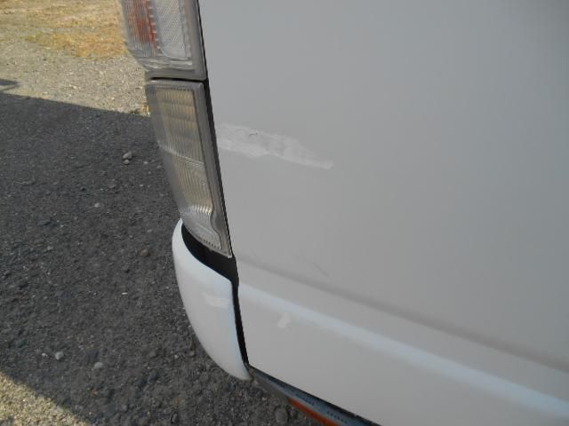 MITSUBISHI CANTER GUTS 2006