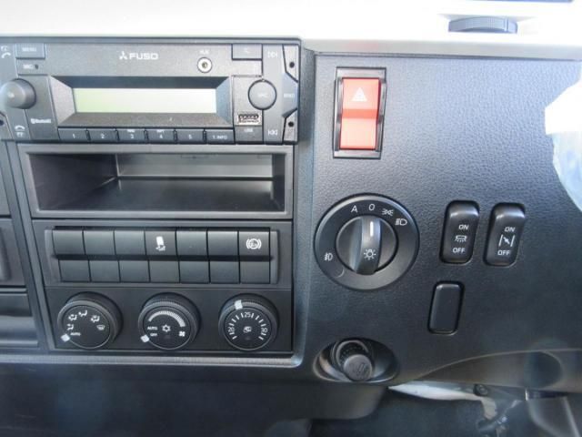 MITSUBISHI FUSOU FIGHTER 2024