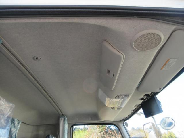 MITSUBISHI FUSOU FIGHTER 2024