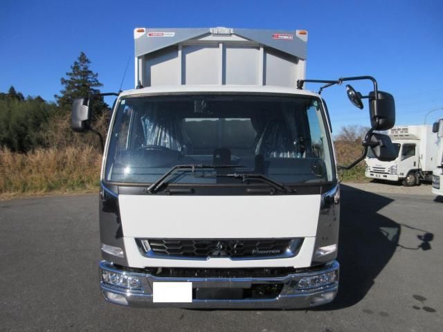 MITSUBISHI FUSOU FIGHTER 2024