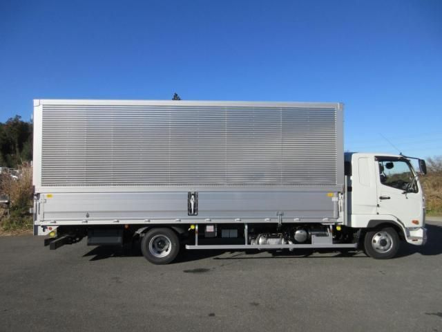 MITSUBISHI FUSOU FIGHTER 2024