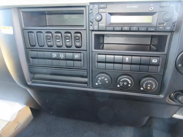 MITSUBISHI FUSOU FIGHTER 2024