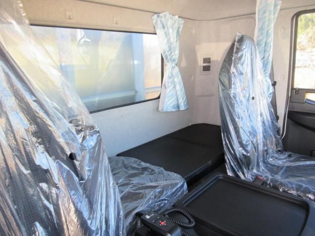 MITSUBISHI FUSOU FIGHTER 2024