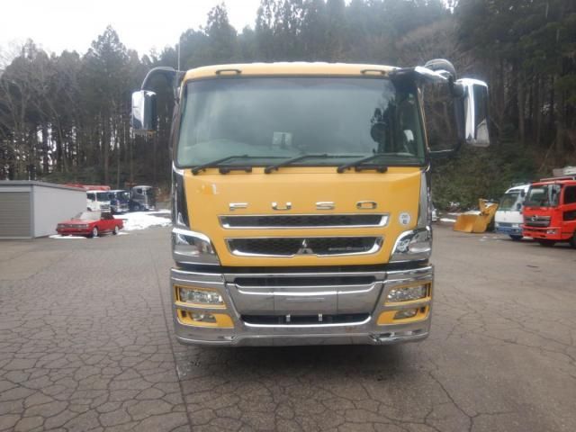 MITSUBISHI FUSOU SUPER GREAT 2016
