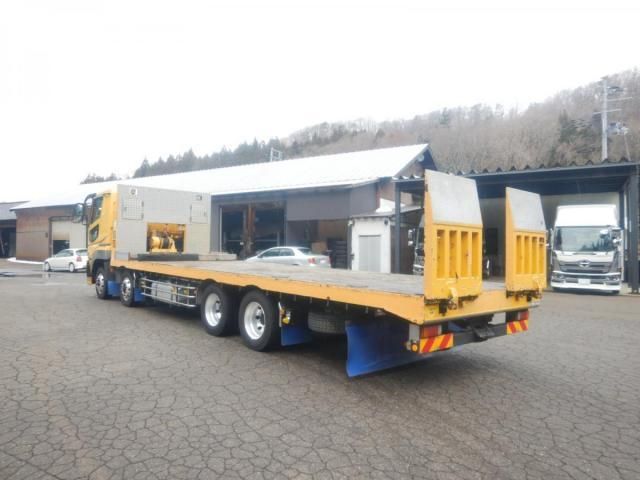 MITSUBISHI FUSOU SUPER GREAT 2016