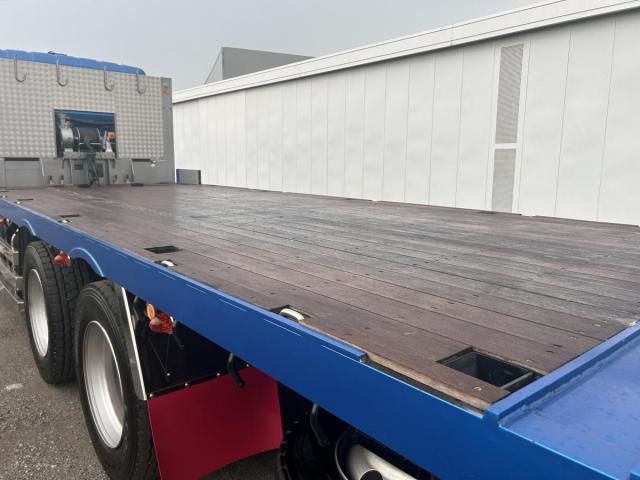 NISSAN DIESEL BigThumb 2004