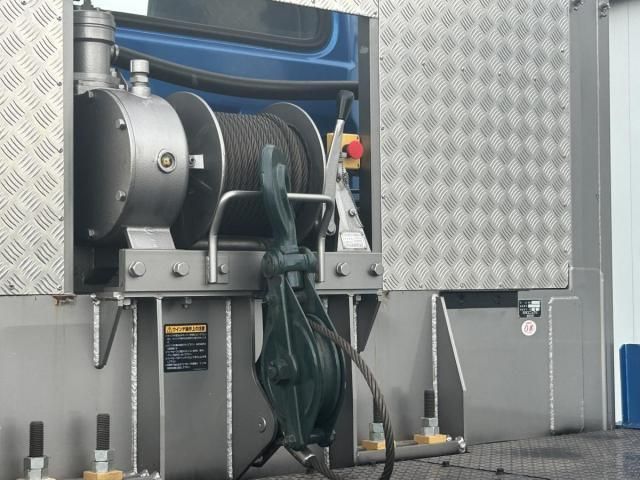 NISSAN DIESEL BigThumb 2004