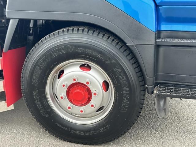 NISSAN DIESEL BigThumb 2004