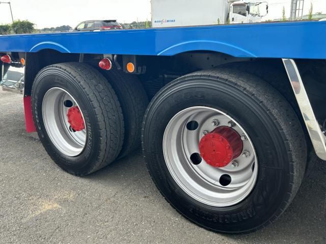 NISSAN DIESEL BigThumb 2004