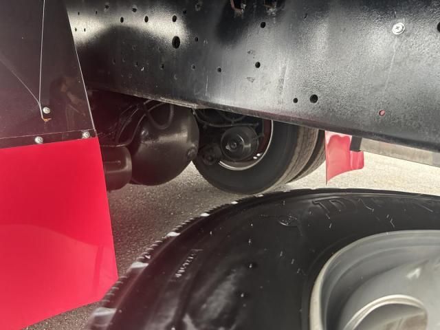 NISSAN DIESEL BigThumb 2004