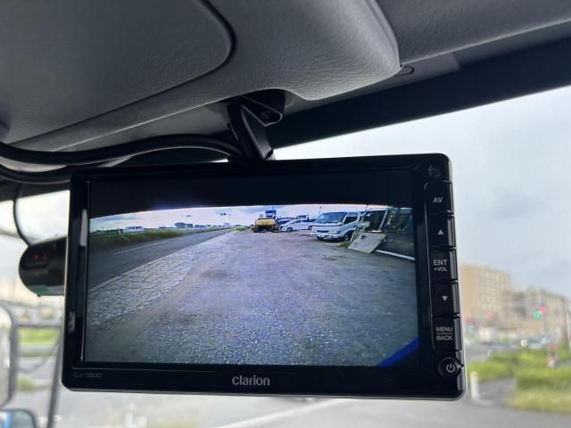 NISSAN DIESEL BigThumb 2004