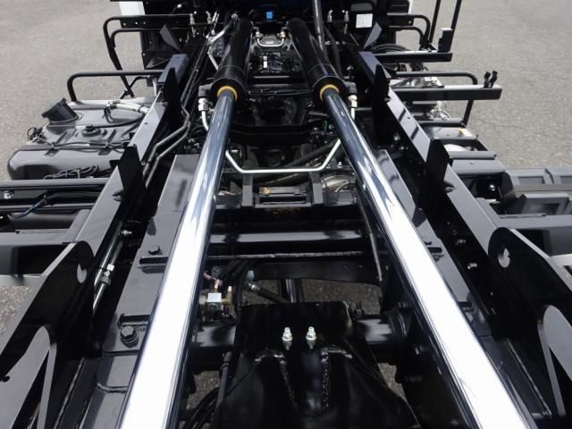 MITSUBISHI FUSOU FIGHTER 2024