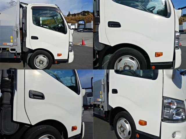 HINO DUTRO 2015