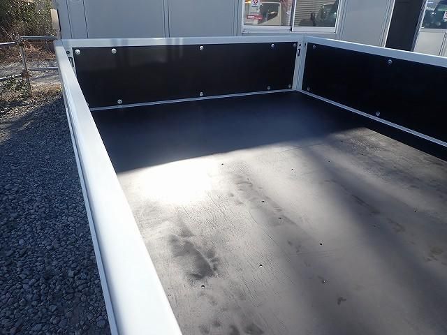 MITSUBISHI CANTER 2025