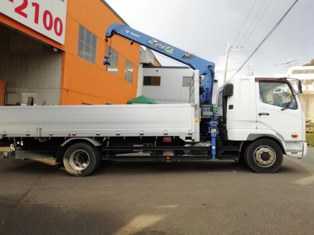 MITSUBISHI FUSOU FIGHTER 2013