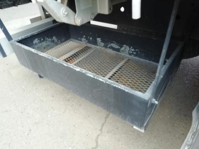 MITSUBISHI FUSOU FIGHTER 2013