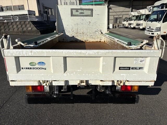 ISUZU ELF 2015