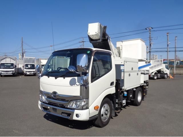 HINO DUTRO 2022