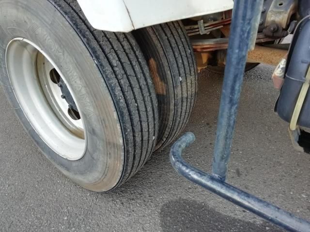 MITSUBISHI CANTER 2017