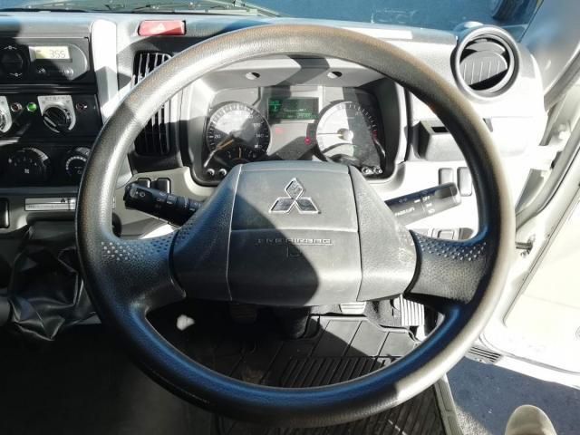 MITSUBISHI CANTER 2017