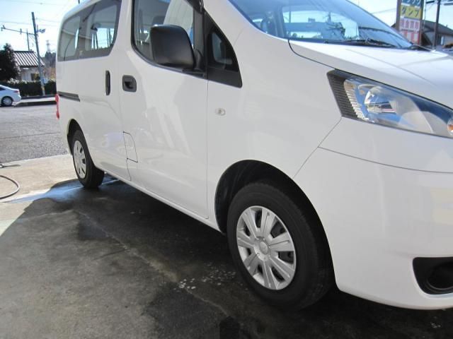 MITSUBISHI DELICA van 2WD 2017