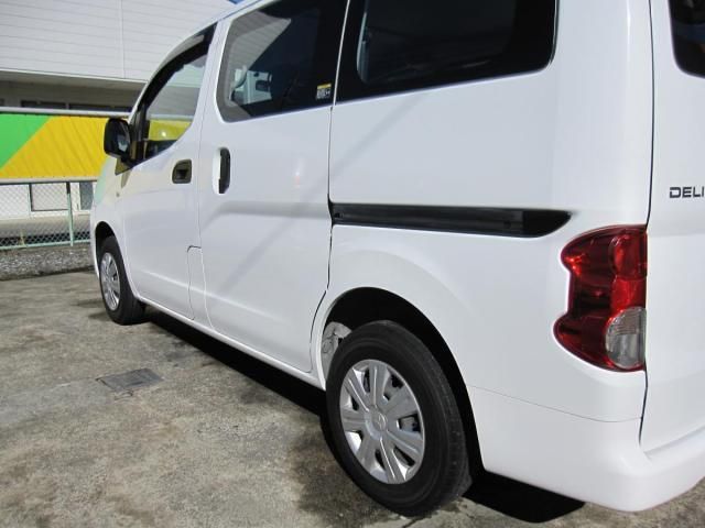 MITSUBISHI DELICA van 2WD 2017