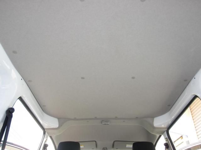 MITSUBISHI DELICA van 2WD 2017